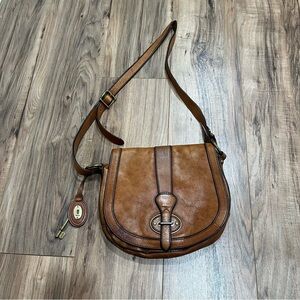 Fossil brown leather crossbody bag